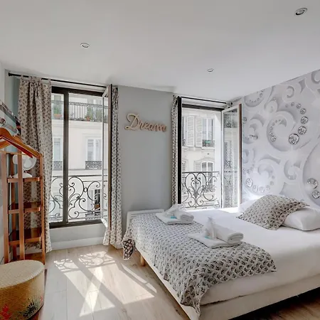 Apartment Bluestay 130 - A 2 Paris