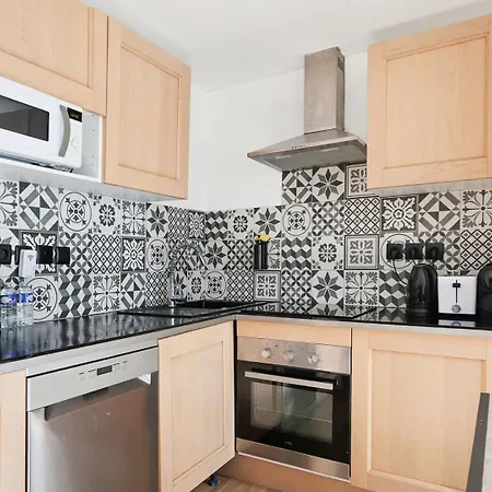 Bluestay 130 - à 2 * Paris