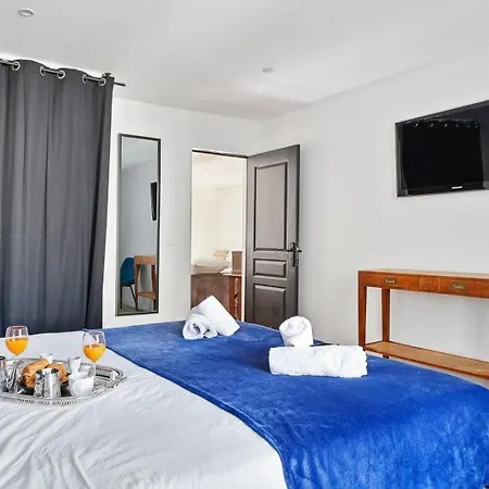 Bluestay 130 - à 2 * Paris