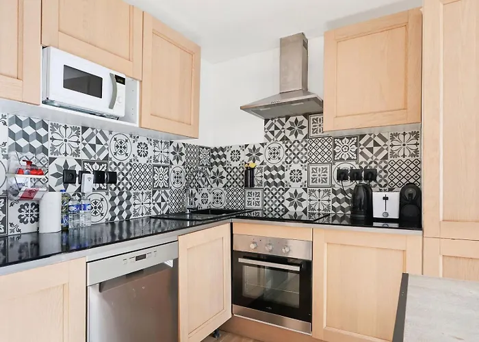 Bluestay 130 - à 2 * Paris